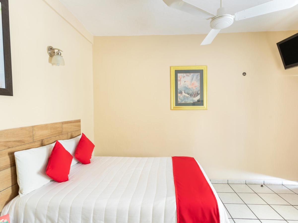Hotel Costa Azul Chetumal Esterno foto