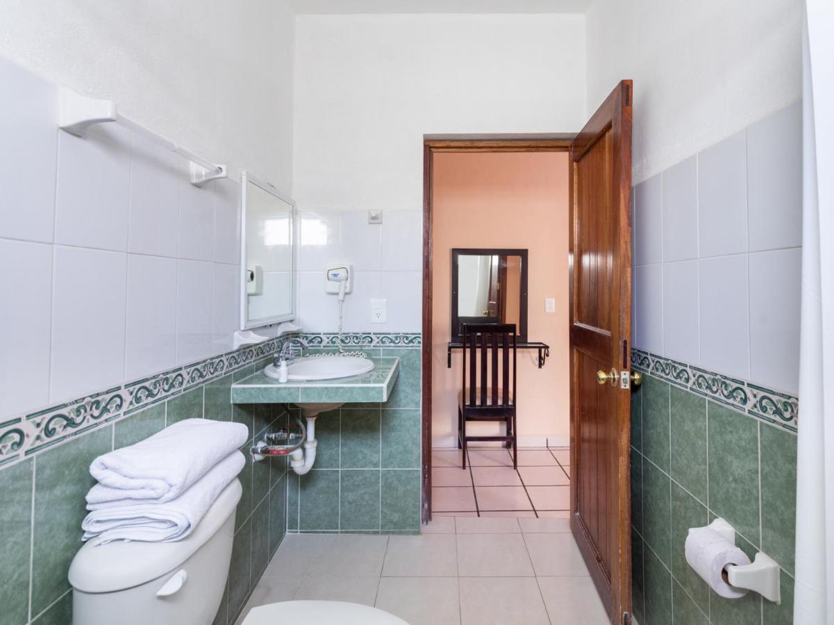Hotel Costa Azul Chetumal Esterno foto